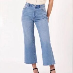 Rolla’s Free people high rise classic flare crop button fly medium wash jeans 28